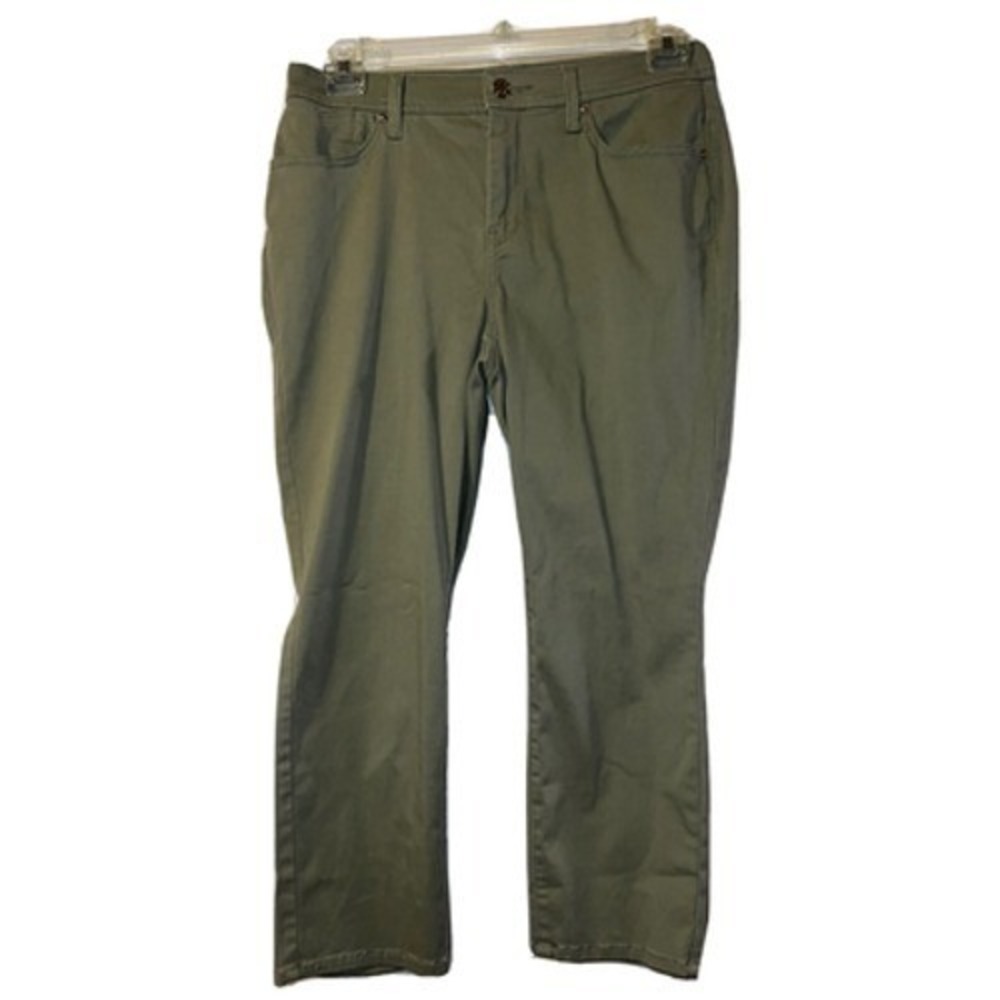 Chicos So Slimming Slim Leg Crop Pants Olive Green Womens Size 0.5 US 6 Small